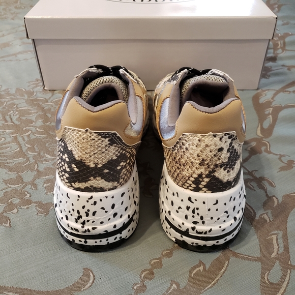 Steve Madden Bena Snake Skin Sneakers - Picture 4 of 8